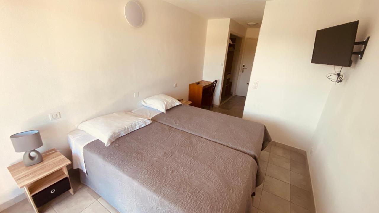 Hotel De La Poste Peymeinade Luaran gambar