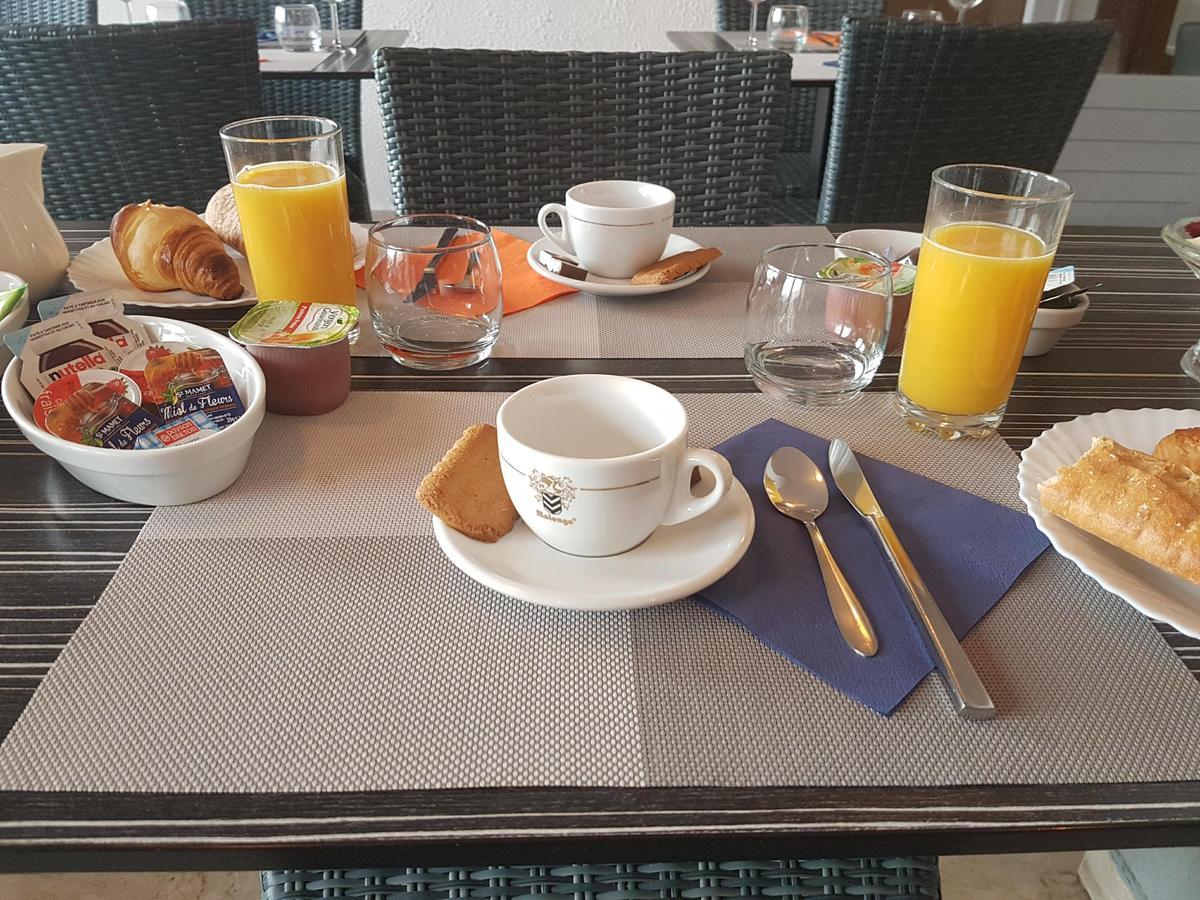 Hotel De La Poste Peymeinade Luaran gambar